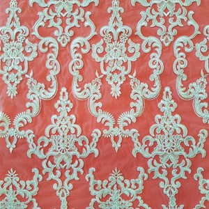 HAFT ZDOBIONY CEKINAMI