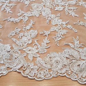 HAFT NA TIULU ZDOBIONY CEKINAMI - 56601