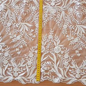 HAFT ZDOBIONY CEKINAMI