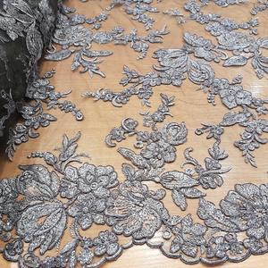 HAFT NA TIULU ZDOBIONY CEKINAMI - 56601