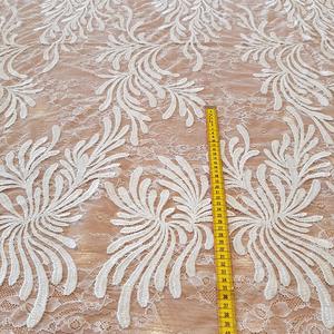 HAFT NA PODKŁADZIE ZDOBIONY