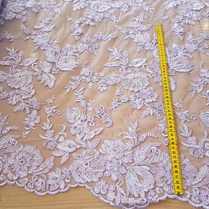 HAFT NA TIULU ZDOBIONY CEKINAMI