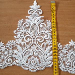 TAŚMA ZDOBIONA CEKINAMI - T8473SS