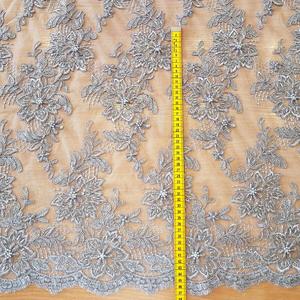 HAFT NA TIULU ZDOBIONY KORALIKAMI - 68101