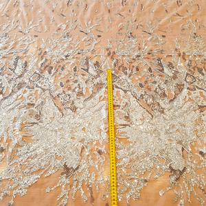 HAFT NA TIULU ZDOBIONY CEKINAMI