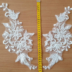 APLIKACJE ZDOBIONE - A1680