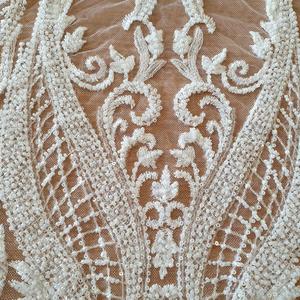 HAFT NA TIULU ZDOBIONY KORALIKAMI