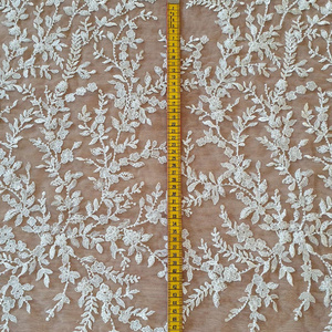 HAFT NA TIULU ZDOBIONY 