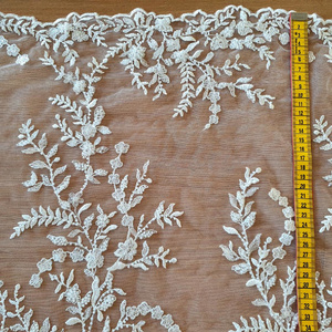 HAFT NA TIULU ZDOBIONY 