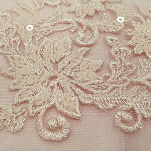 HAFT NA TIULU ZDOBIONY CEKINAMI