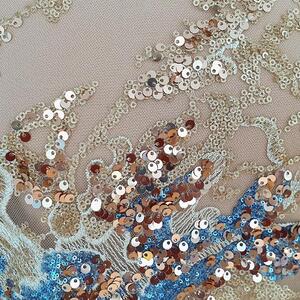 HAFT NA TIULU ZDOBIONY CEKINAMI