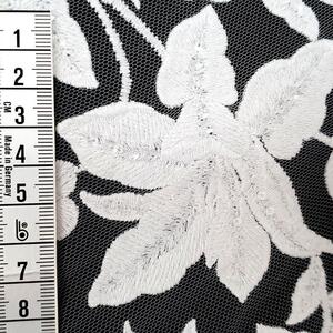 HAFT NA TIULU ZDOBIONY CEKINAMI