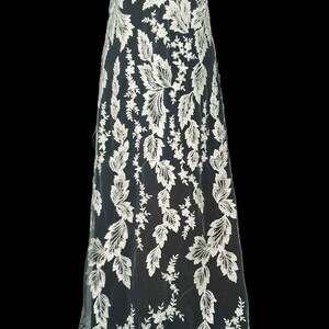 HAFT NA TIULU ZDOBIONY - 1720