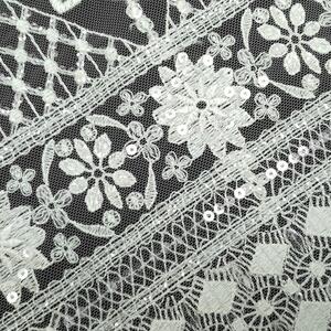 HAFT NA TIULU ZDOBIONY CEKINAMI