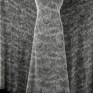 HAFT NA TIULU ZDOBIONY KORALIKAMI