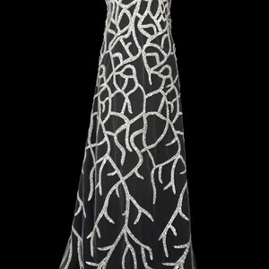 HAFT NA TIULU ZDOBIONY CEKINAMI - MA14