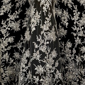 HAFT NA TIULU ZDOBIONY