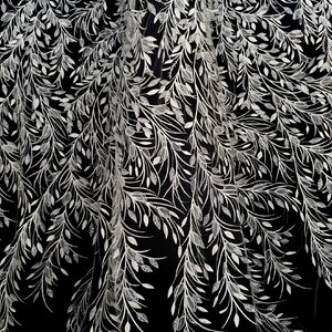 HAFT NA TIULU ZDOBIONY CEKINAMI