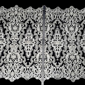 HAFT NA TIULU ZDOBIONY KORALIKAMI