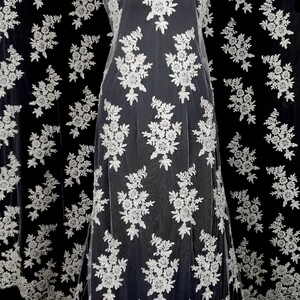 HAFT NA TIULU ZDOBIONY