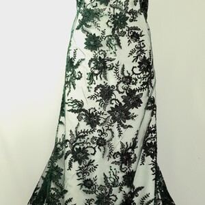 HAFT NA TIULU ZDOBIONY CEKINAMI - EF1080