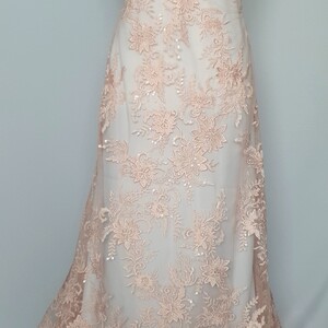 HAFT NA TIULU ZDOBIONY CEKINAMI - EF1080