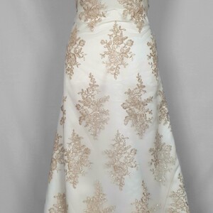 HAFT NA TIULU ZDOBIONY CEKINAMI - EF1404-17