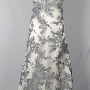 HAFT NA TIULU ZDOBIONY CEKINAMI - 56601