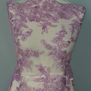 HAFT NA TIULU ZDOBIONY CEKINAMI