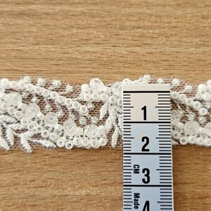 TAŚMA ZDOBIONA - T032