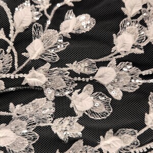 HAFT NA TIULU ZDOBIONY 3D