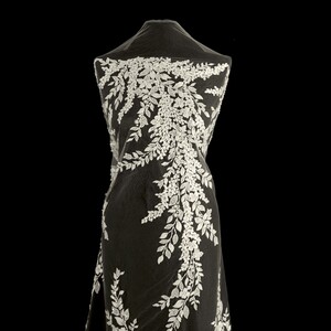 HAFT NA TIULU ZDOBIONY