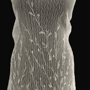 TIUL PLISOWANY HAFTOWANY