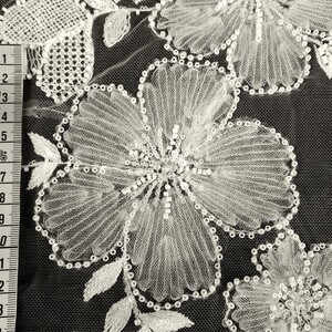 HAFT NA TIULU ZDOBIONY 