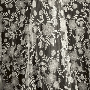 HAFT NA TIULU ZDOBIONY 