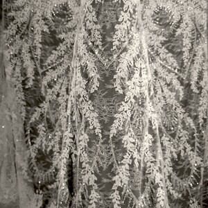 HAFT NA PODKŁADZIE ZDOBIONY