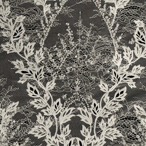 HAFT NA PODKŁADZIE ZDOBIONY