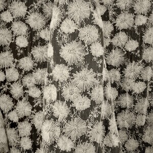 KORONKA FRANCUSKA ZDOBIONA 