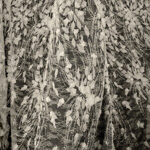 KORONKA FRANCUSKA ZDOBIONA 3D